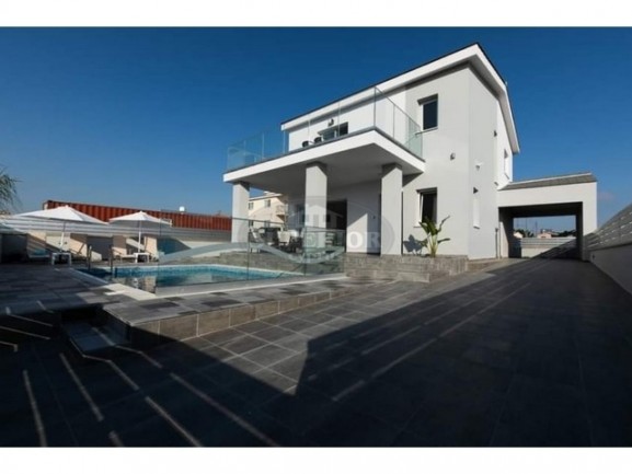 RP-4124 - Villa for rent in Kouklia, Paphos