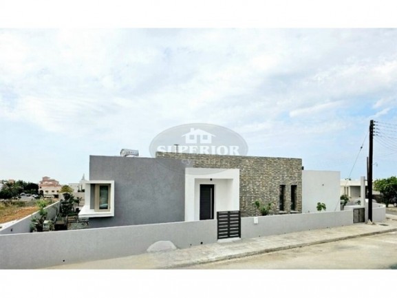 S-15178 - Bungalow for sale in Emba, Paphos